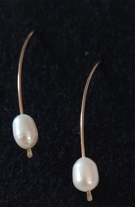 14k gf ARC earring with baroque Pearl